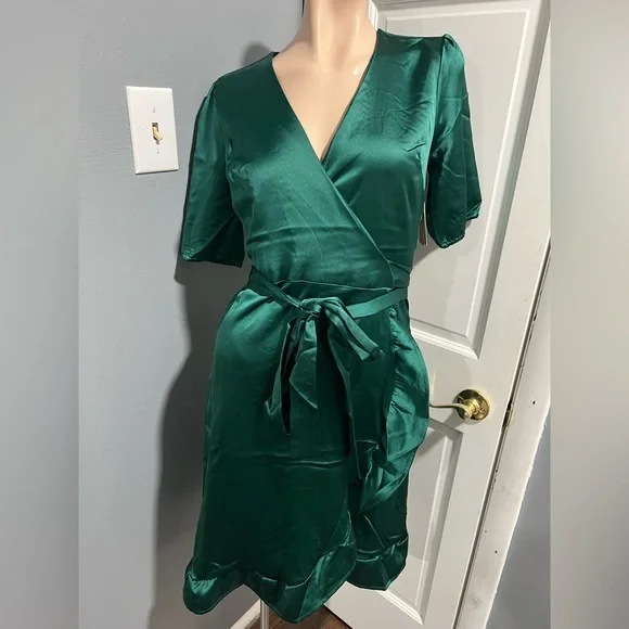 Gymboree | Dresses | Womens Size Xs Emerald Green Wrap Dress | Poshmark
